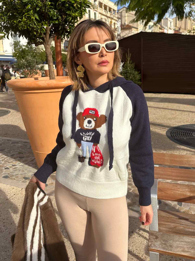 Pull-over capuche ours