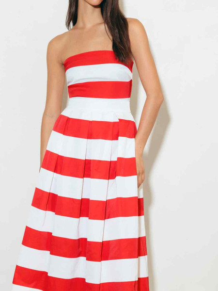 Robe Emily