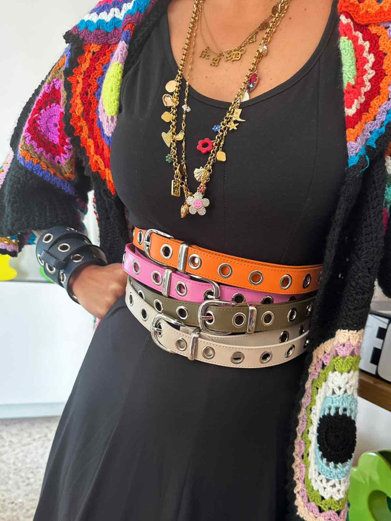 Ceinture oeillets en cuir