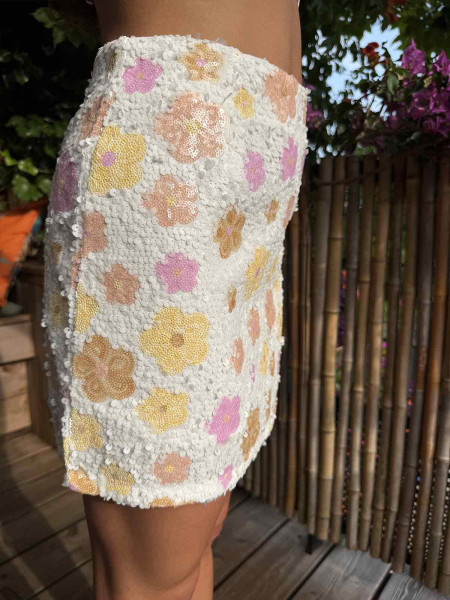 Jupe fleur courte
