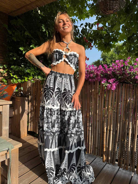 Pantalon noir et blanc long