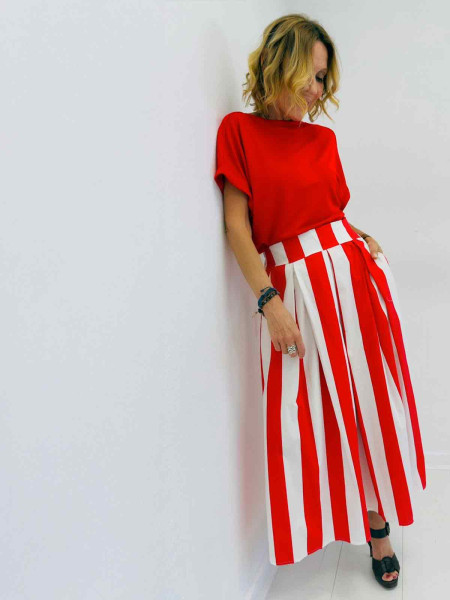 Jupe rouge et blanc