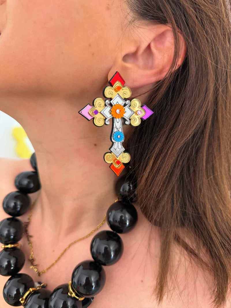 B.O Cross of pop