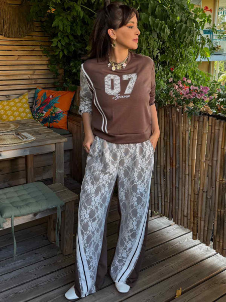 copy of Sweatpants BROWNIE DENTELLE