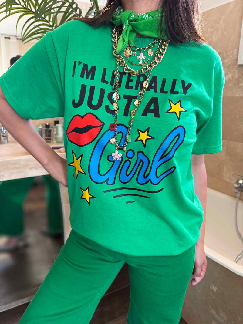 Tee-shirt I'm literally...