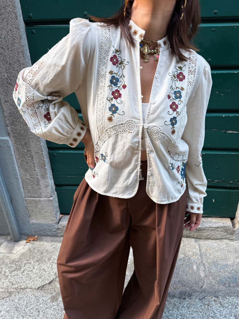 Chemise