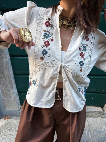 Chemise