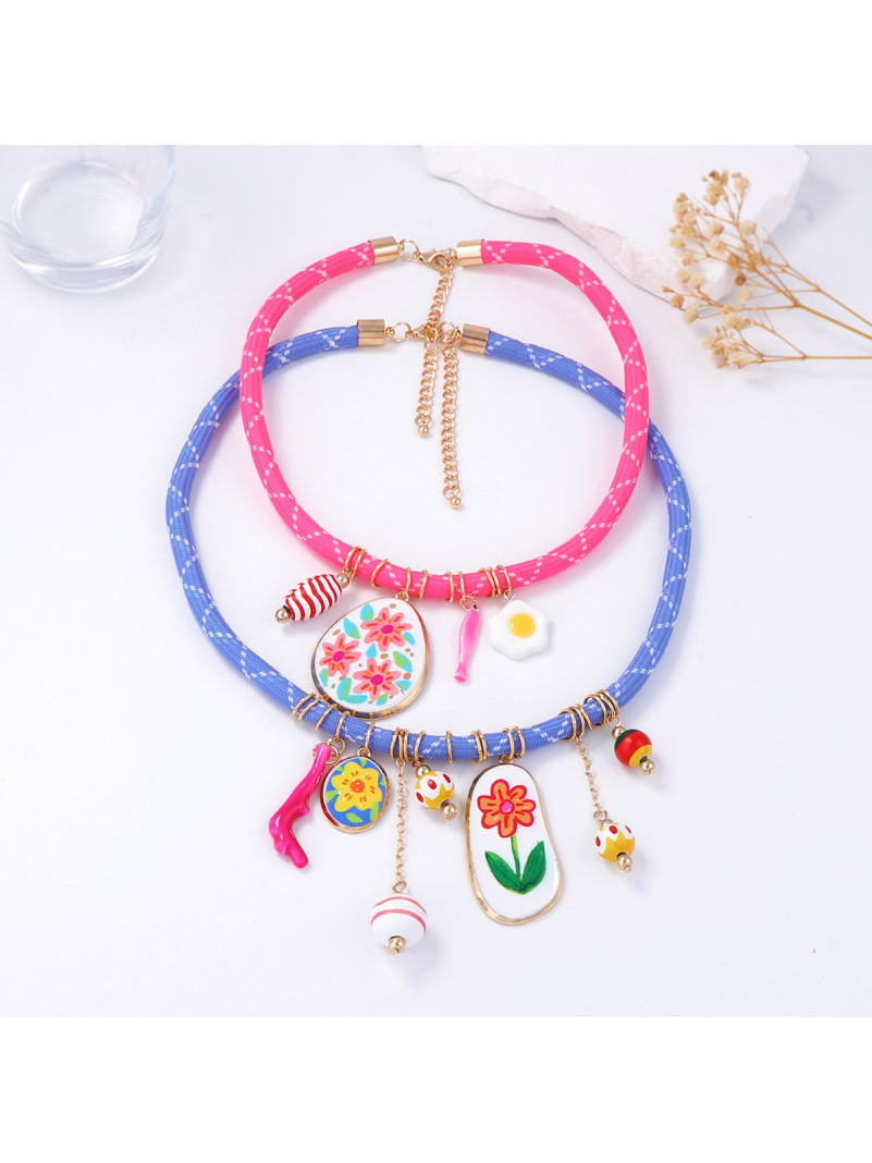 Collier rose/bleu