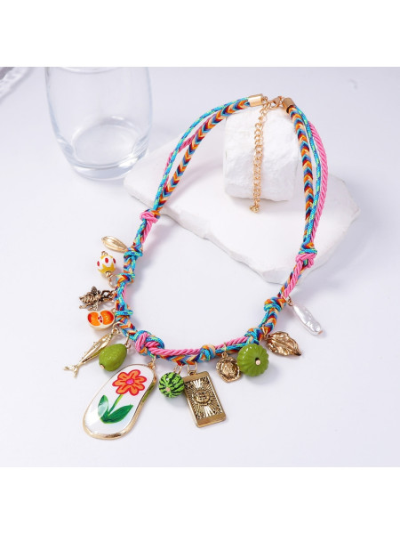 Collier tressé vert