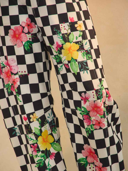 Pantalon à imprimé floral et damier