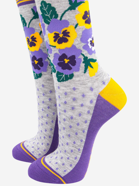 Chaussettes à imprimé floral , violet / jaune