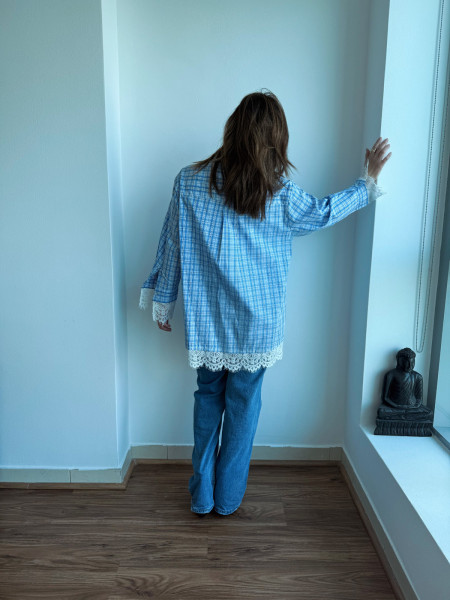 copy of Chemise bleu dentelle