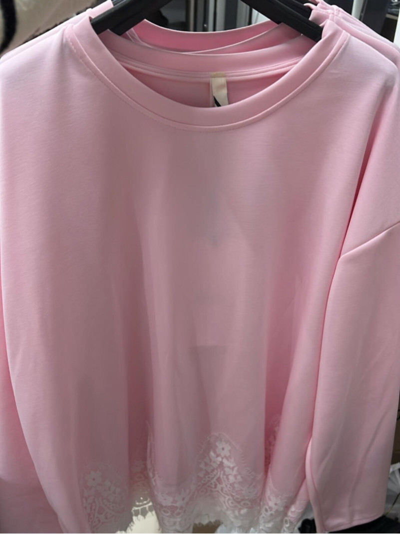 Sweat dentelle rose