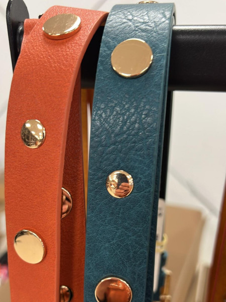 Ceinture Cuir Clous Dorés