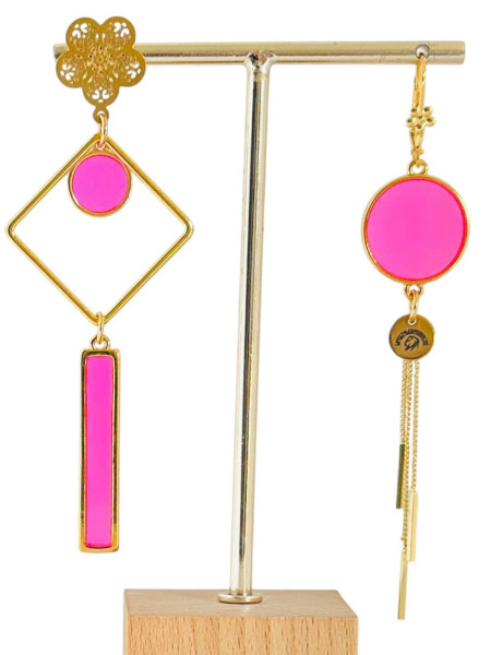 Boucles d'Oreilles Asymétriques Néon Éclat