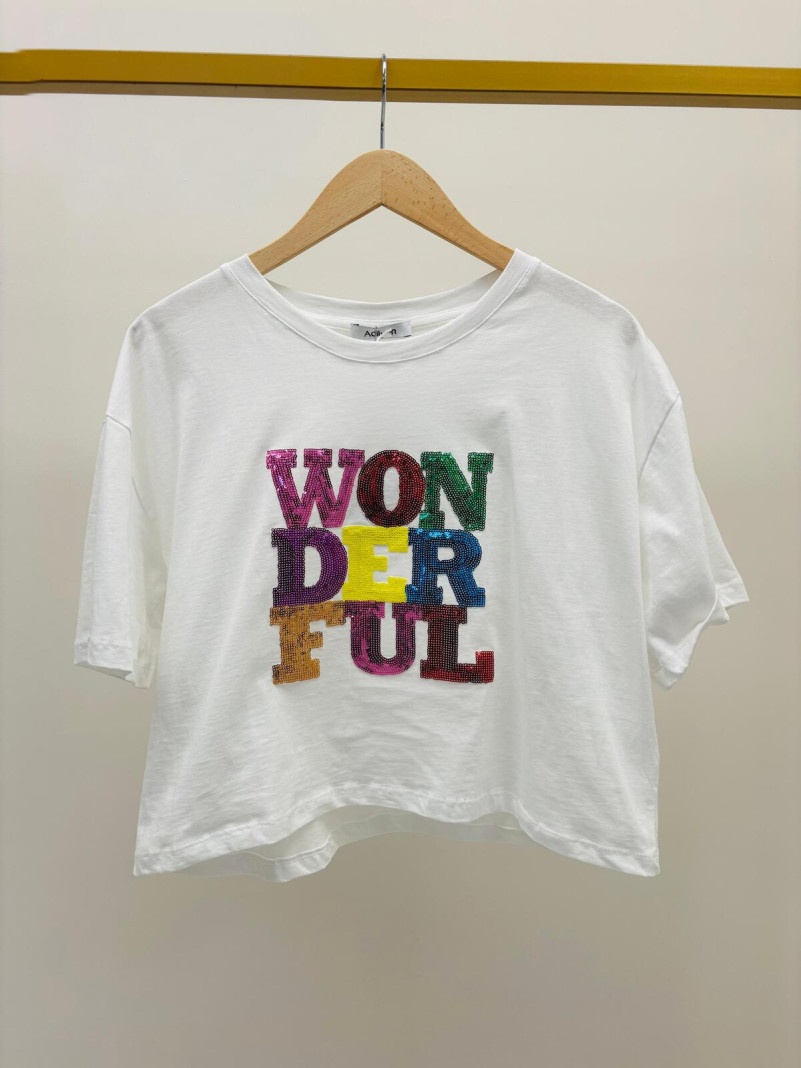 T-shirt Graphique "Wonderful"