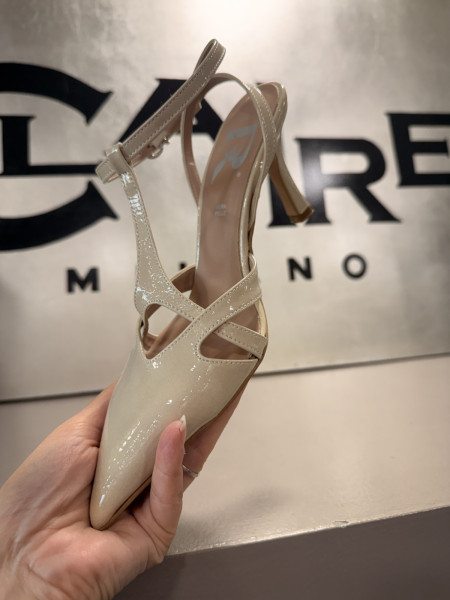 Mules à Talon en Lin Beige et Bride Dorée