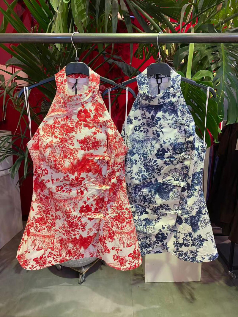 Top Sans Manches Col Halter...