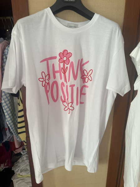 T-shirt "Think Positive"