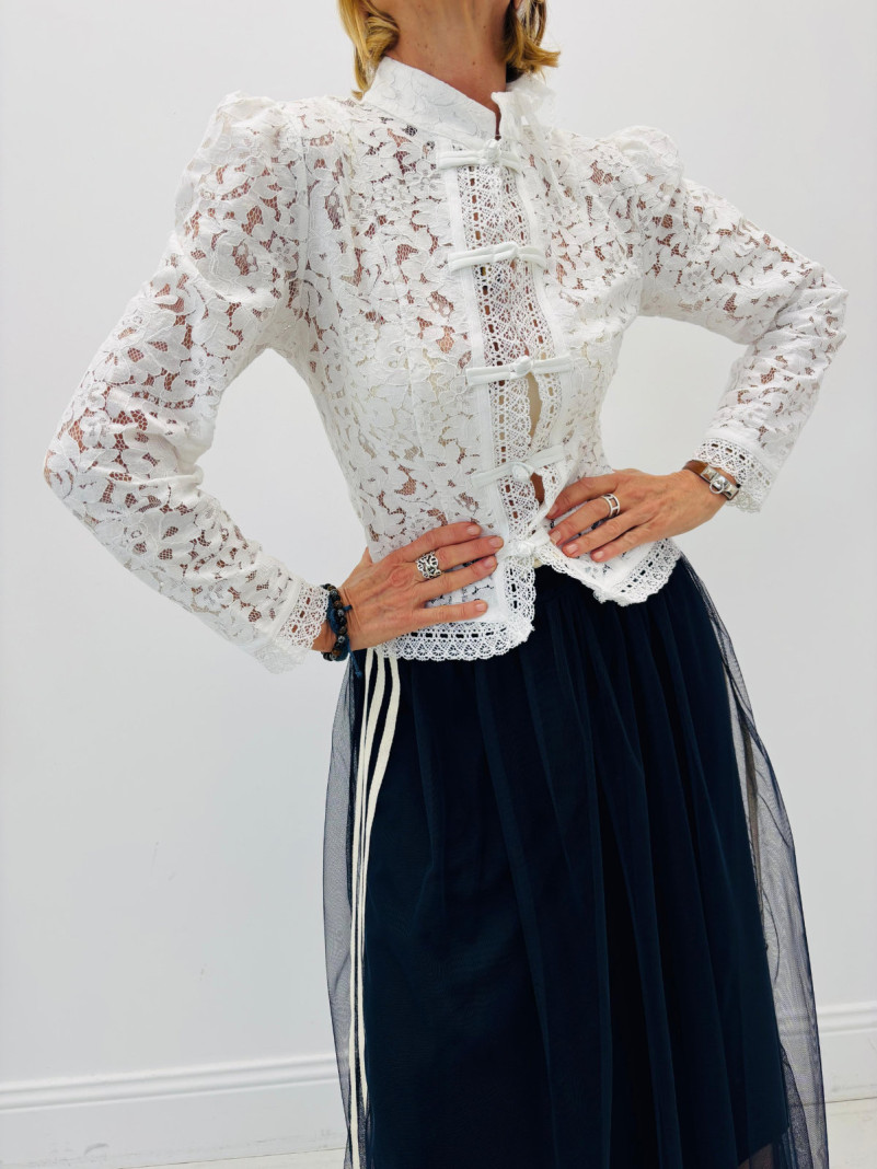 Chemise Délicate en Dentelle