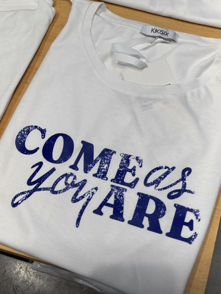 T-shirt "Come As You Are"