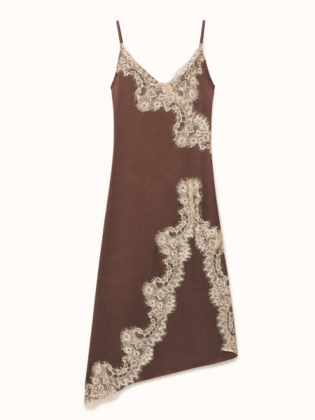 Robe en Dentelle Romantique
