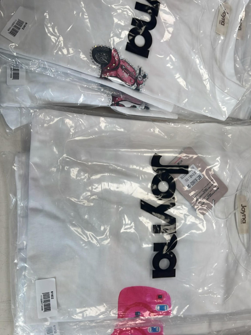 T-shirt Graphique Appareil...