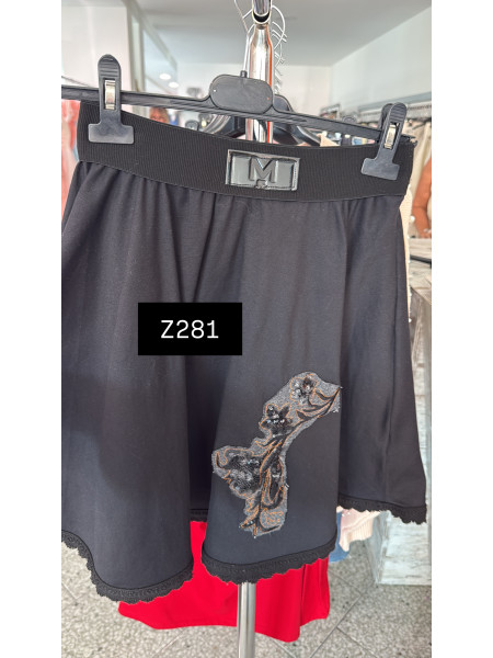 Jupe patineuse noire avec applique brodée à sequins