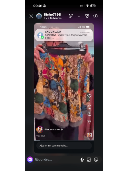 Jupe courte imprimée multicolore motif baroque et cachemire