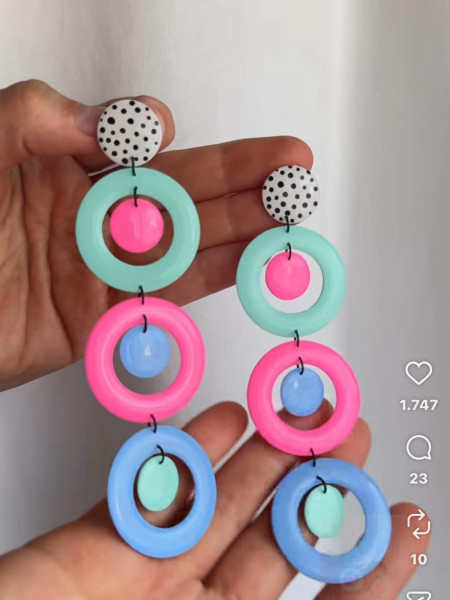 Boucles d'Oreilles Anneaux Cascades Pop & Pois Noir et Blanc – Fait Main