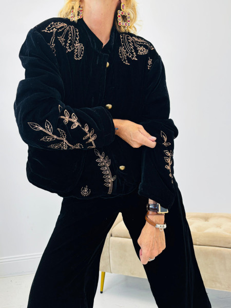 Veste Courte en Velours Noir & Broderies Dorées Botaniques