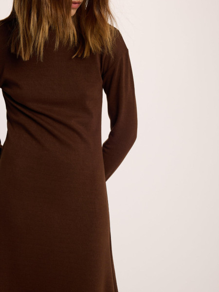 Robe Manuella