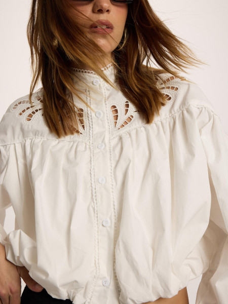 Chemise Blouse 'Boule' à Broderies Anglaises (Blanche)